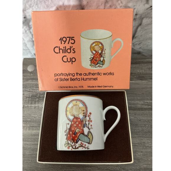 Schmid Berta Hummel Childs Cup First Edition 1975 Collector Vintage - Picture 5 of 7